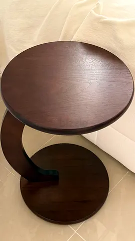 Set of two identical Dark Wood Curved Side Table / End Table - Good Condition