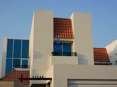 5BR VILLA | SPACIOUS INTERIOR | EXCLUSIVE COMPOUND