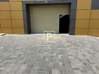 Commercial Warehouse | Fitted | Road Facing