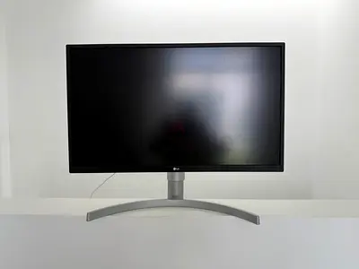 27” LG 4K Monitor