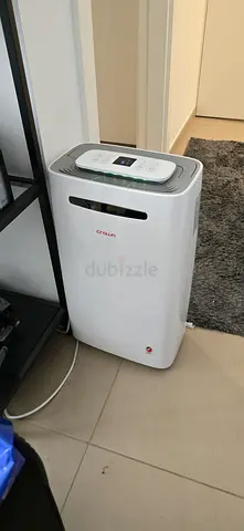Portable dehumidifier in good working condition