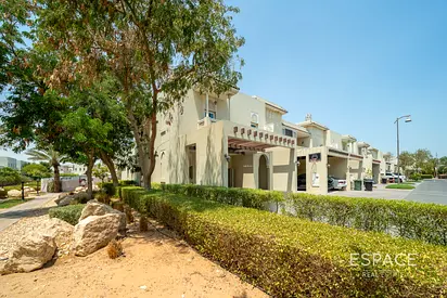 3BRs-A | Corner Plot | Backing Park