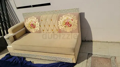 Sofa free of cost