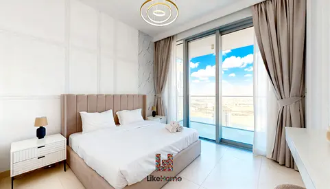 - Modern apartment with partial Sea View