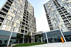 High Floor | Spacious Studio | Park View