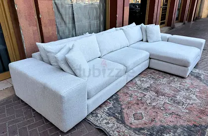 Excellent condition eichholtz L shape sofa