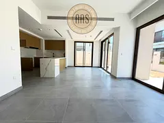 Modern &amp; Spacious 4Bedroom Villa For Rent in La Violeta Villanova