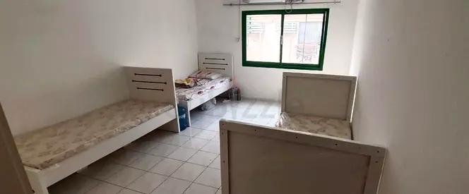 SOUTH INDIAN GENTS BED SPACE NEAR BURJUMAN METRO STATION
