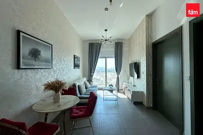 Pool And Park View | Furnished | Vacant | Spacious