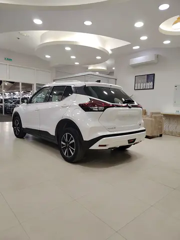 صورة 4 لـ 2023 Nissan KICKS