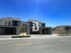Single Row | Near amenities | Vastu