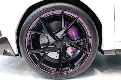 2019 Lamborghini URUS thumbnail 19