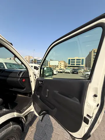 2014 Toyota HIACE 照片 10
