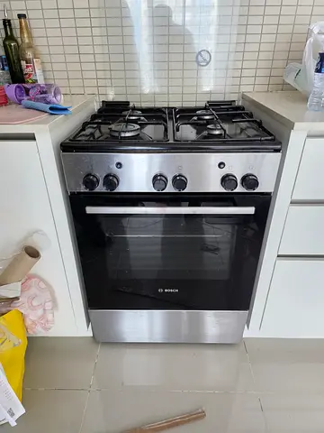 Bosch stainless steel freestanding gas oven and hob - good condition