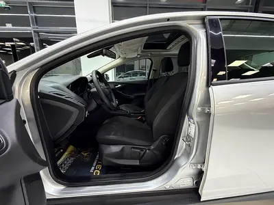 صورة 8 لـ 2018 FORD FOCUS