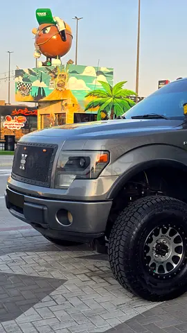 Ford F-150 FX4 | GCC Specs | Hi Rider limited