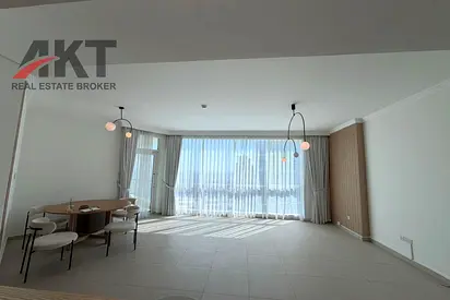 Exclusive Private Beach Living | Corner | Vacant