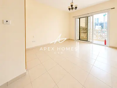 Corner | Exceptional Layout | Unbeatable | Vacant