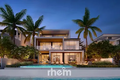 Luxurious Villa | Waterfront Living | Sea View