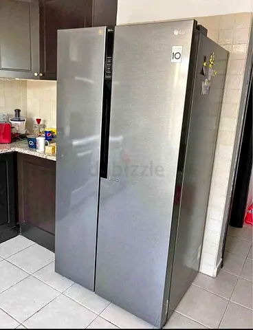 LG Side by Side Refigerteor Latest Modal Like New Condition