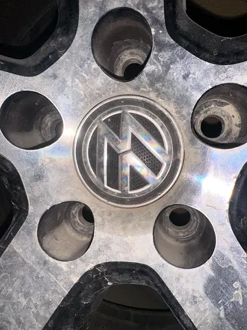 Selling a set of 4 original Volkswagen Golf GTI OEM rims