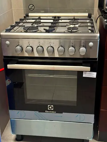 Electrolux 60cm Gas Cooker EKG613A1OX | Under Warranty | Excellent Condition