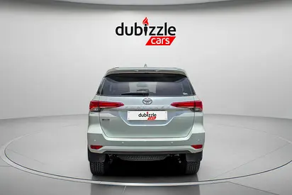 2025 Toyota FORTUNER 照片 7