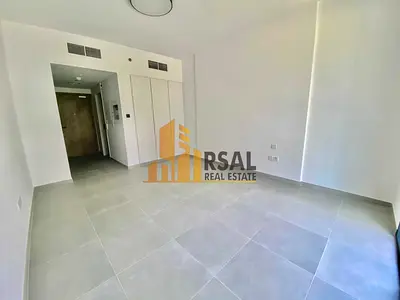 Luxurious spacious Studio apartment with All Amenities