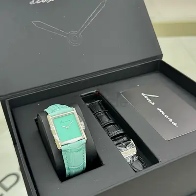 العين
