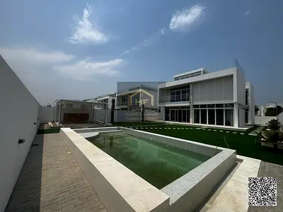 🏡 فيلا فاخرة وبمساحة ضخمة للبيع في منطقة الزوراء  ✨ تصميم راقي ومساحات فسيحة جداً يوفر أعلى مستويات الخصوصية والرفاهية في أرقى مناطق عجمان!  📍 الموق