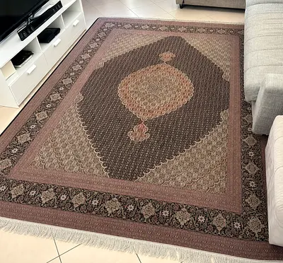 An exquisite Persian handmade carpet, 9 square metres, featuring the classic Mahi (Herati) pattern