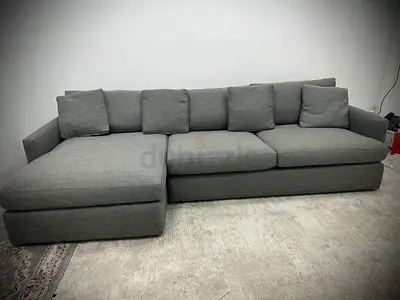 Looks great condition cratebarrel lag sofa