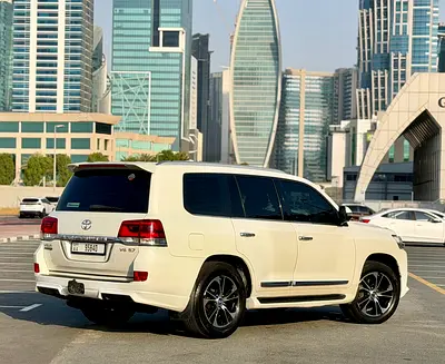 صورة 8 لـ 2021 Toyota LAND CRUISER