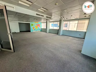 Spacious – Near Metro-Semi Fitted