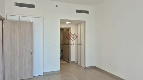 Luma Park Views | Modern 1 Bed | Attractive Offer