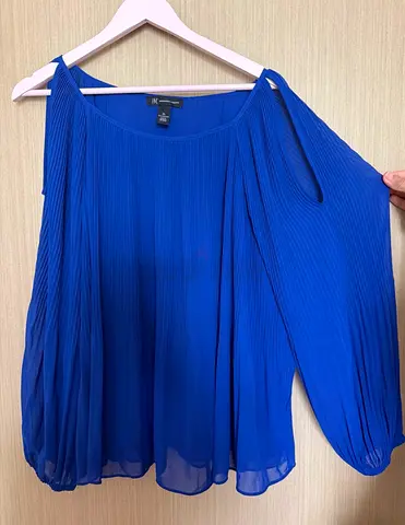 Blue pleated off-shoulder long sleeve womens top - size XL - Lovely BLUE