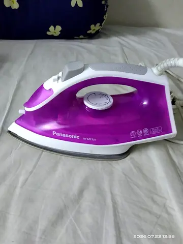 Panasonic NI-M250T Steam Iron