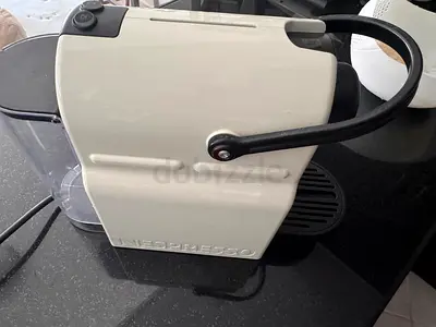 Nespresso Capsule Coffee Machine — Compact White, Good Working Condition