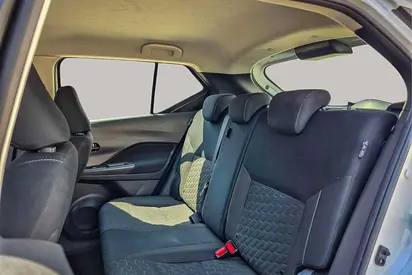 2024 Nissan KICKS — миниатюра 12