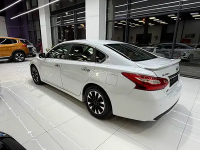 2017 Nissan ALTIMA — миниатюра 5
