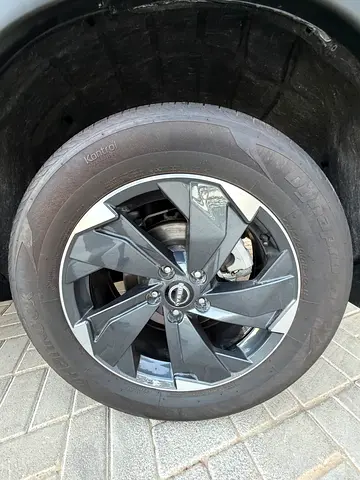 صورة 15 لـ 2025 Nissan ROGUE