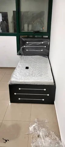 Single bed with mattress for sale