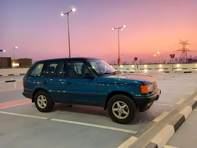 Land Rover Range Rover HSE 1999 GCC Specs