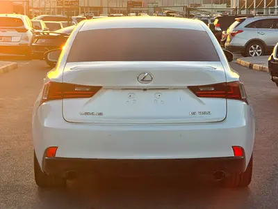 صورة 6 لـ 2014 Lexus IS-SERIES