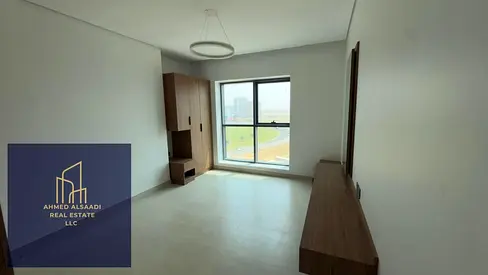 2 bedroom apartment freehold
