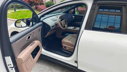 صورة 5 لـ 2026 LI AUTO L6