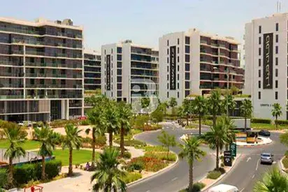 Vacant | Golf Course View |Modern Living