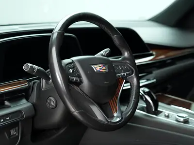 صورة مصغرة 9 لـ 2021 Cadillac ESCALADE
