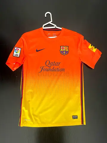 FC Barcelona 12/13 Away Nike Football Jersey — Size Small