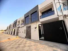 Luxury Freehold Townhouse for Sale in Al Helio 2